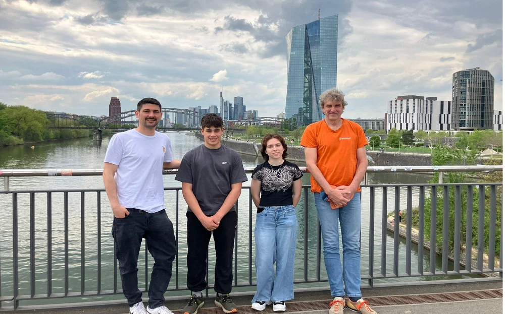 Frankfurt bridge